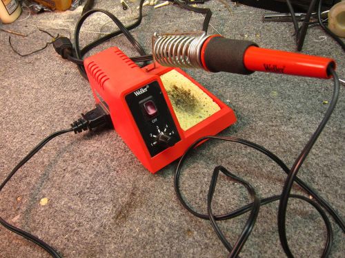 Weller WLC100 soldering station lightly used nice condition