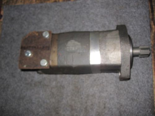 New eaton char-lynn hydraulic motor # 104-1487-006 for sale