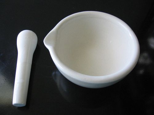 Lab porcelain  mortar and pestle kitchen pharmacy spice 130mm new