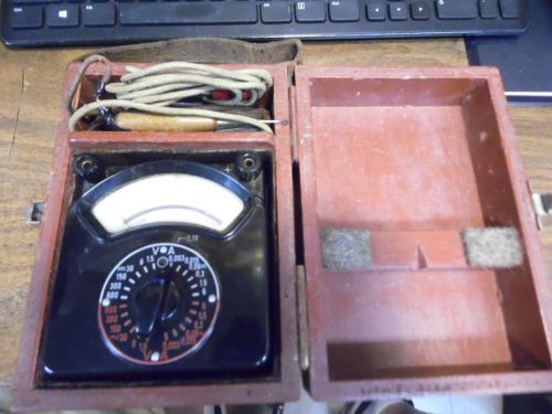 Siemens and Halske Electric Meter #1184567 in original wooden box