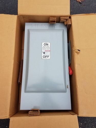 New NIB Siemens 3P 200 Amp 600V Non Fusible Disconnect Switch HNF364