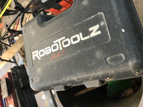 robotoolz self leveling laser