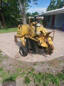 Used Stump Grinder Vermeer 630B Town Behind