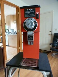 BUNN G1 Commercial Coffee Grinder Red