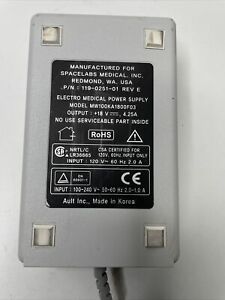 spaceLabs electro medical power supply mw100ka1800f03