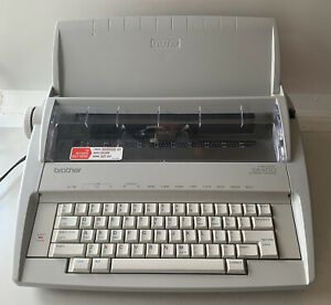 Vintage BROTHER Correctronic GX-6750 Electronic Typewriter - Working Clean