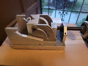 PISTON VISE
