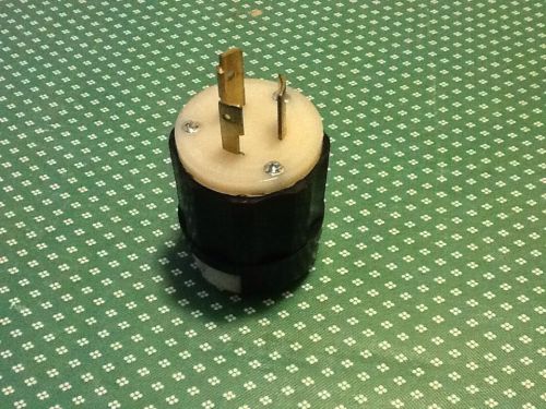 Twist Lock Male Plug End, NEMA L5-20P
