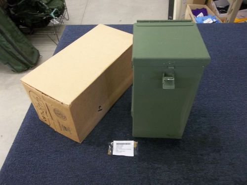 MILITARY AMMO METAL STORAGE TOOL STOWAGE LOCK BOX CAN CONTAINER CASE GREEN NEW