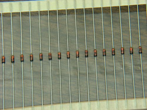 1 Lot of 1000 Zener Diode 1N753.  New parts