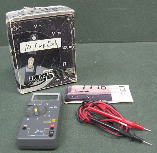 Fluke 73 Series II Electronics Multimeter With OEM Box and Test Leads
