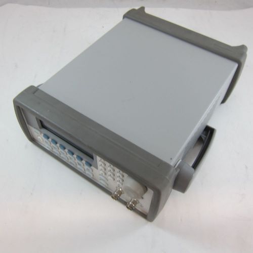 Used Agilent 33220A 20MHz Function/Arbritrary Waveform Generator