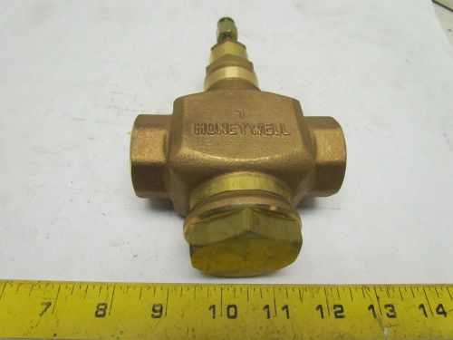 V5011n 2063 cv11.7 0921 2-way 1&#034;npt steam service globe valve brass linear flow for sale