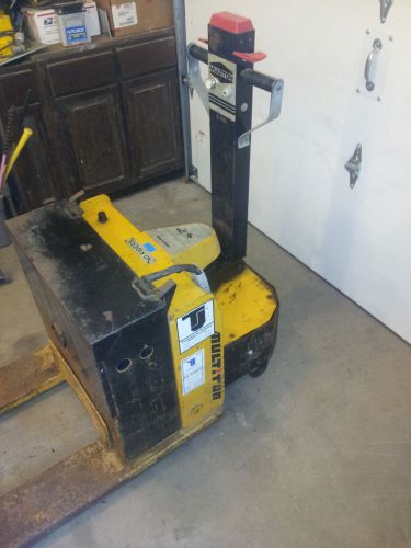 Multiton wpt 45 electric pallet jack and charger for sale