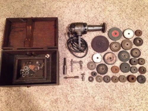 VINTAGE DUMORE HEAVY DUTY ELECTRIC HAND GRINDER SANDER HJ 7076 BOX AND EXTRAS!