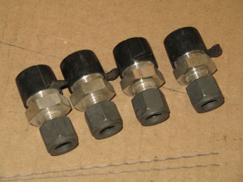 Set of 4 parker stainless steel ss fitting 3/8&#034; tube to 3/4&#034; npt male union for sale