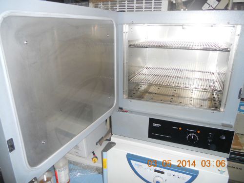 Thermo scientific precision economy oven