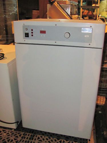 VWR S/P SCIENTIFIC 3015 INCUBATOR (1011)