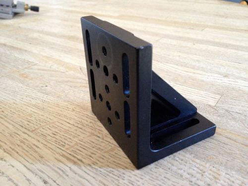 Thorlabs AP90 Right-Angle Plate