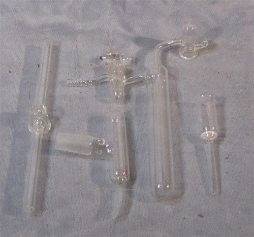 Lot Of 4 Pieces Of Various Lab Glass