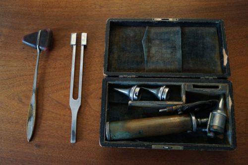 Vintage antique ophthalmoscope medical kit, 128c tuning fork and reflex hammer for sale
