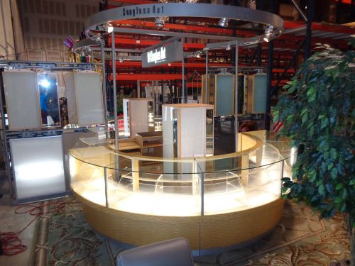 Sunglass hut mall kiosk free delivery and setup ***wow*** display cases, retail for sale