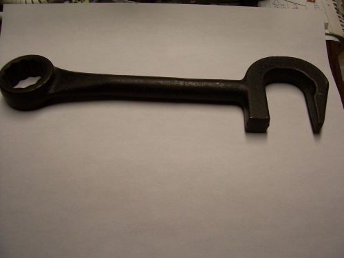 Snap-on Valve Wrench Persuader 1-1/8&#034; Wrench 12 Point B3302