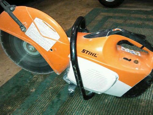 Stihl ts420 concrete saw with blade. Barely used.