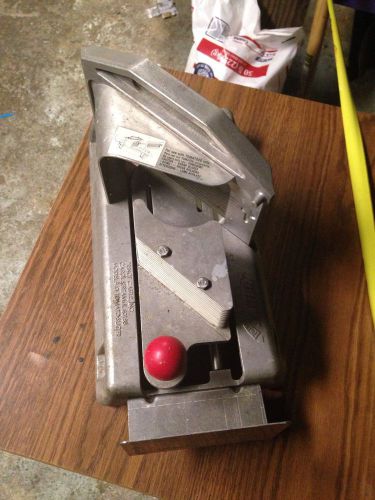 TOMATO WITCH COMMERCIAL GRADE SLICER No. 943 Prince Castle Product