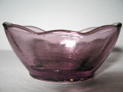 purple amethyst glass oval salt dip / cellar celt pattern art master black clear