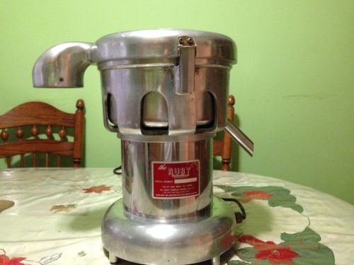 used Ruby 2000 Commercial Vegetable Fruit Centrifugal Juicer Squeezer