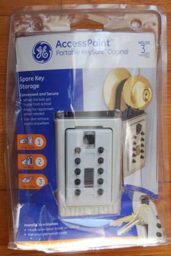 GE AccessPoint Portable KeySafe original - Holds 3 Keys