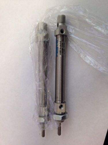 Lot Of 2/FESTO DSNU-10-50-P-A PNEUMATIC CYLINDER Brand NEW