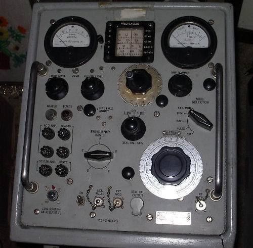 Vintage Military Signal Generator TS-510A/U 10-420 MHZ
