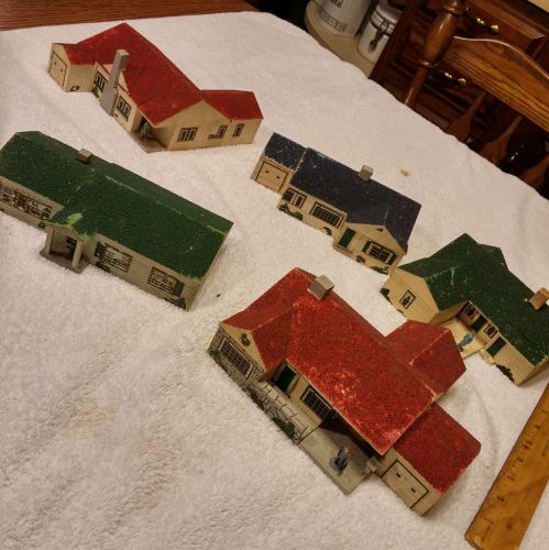 VINTAGE, COLLECTIABLE, 5- WOODEN HOUSES,POSSIBLY ARCHITECT,OR REAL ESTATE DESIGN