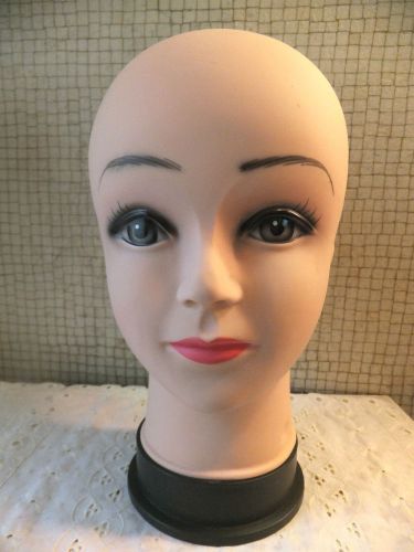 BRAND NEW UNUSED Baldie Female Mannequin Head