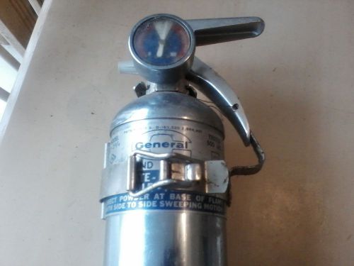 vintage genral 2 3/4 pound fire extingusher dry chemical