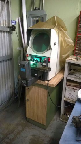 DELTRONIC 330 OPTICAL COMPARATOR