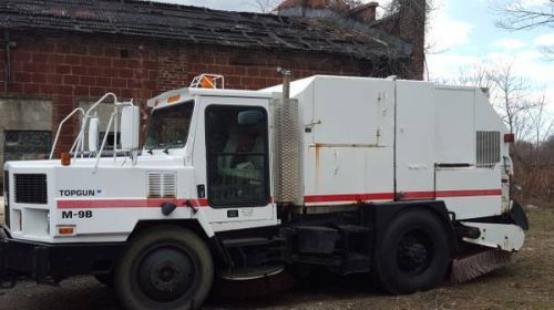 Mobil street sweeper for sale