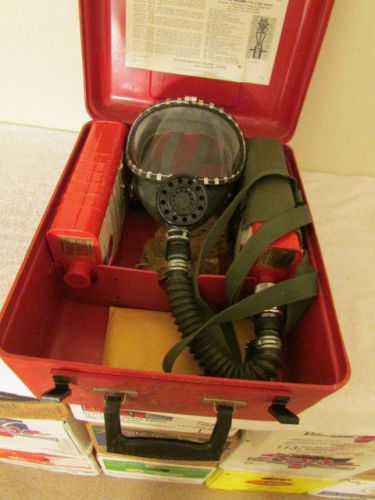 Permissible Universal Gas Mask - Type 31-Sew - Case/2 Canisters/Mask/Strap