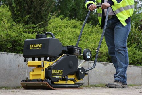Bomag bvp18/45 plate compactor,17&#034; width,4050 lbs force,honda powered,201 lbs for sale
