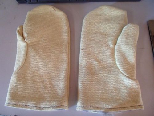 National Safety Apparel ~ M11TCVB13 ~ 13&#034; Thermobest Mitten w/ Wool Liner, Reg.