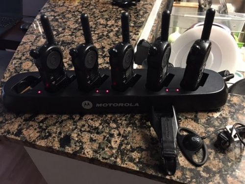 Motorola cls1110 5-mile 1-channel uhf 2-way radio fair condition lot of 5 for sale