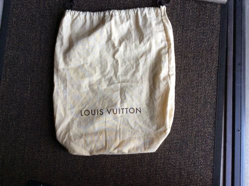 LOUIS VUITTON Drawstring Dust Bag Cloth For Purses Other Sizes Available
