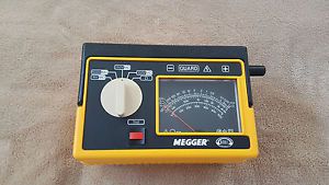 Biddle Megger 212159 Hand Crank Insulation Tester