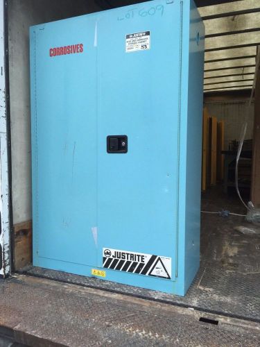 New justrite acid and corrosive strorage cabinet 45 gallon 170 l. part # 8945222 for sale