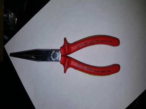KNIPEX 26 16 200  2616200 SNIPE NOSE SIDE CUTTING PLIERS VDE INSULATED 200MM 8&#034;