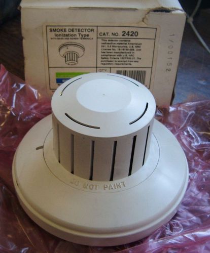 NEW EDWARDS SMOKE DETECTOR W/ BASE AND SCREW TERMINALS 2420