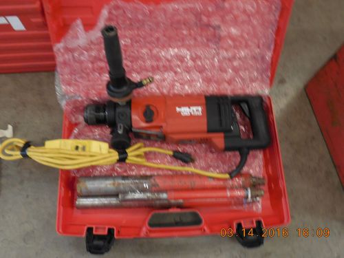 HILTI DD-130 core rig drill wet/dry system hand held  kit NICE  (560)