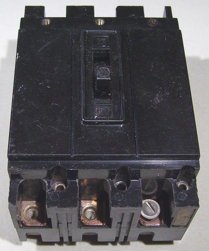 Circuit Breaker General Electric TE32015 3 Pole 15A E Frame 240V